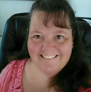 Meet your Posher, Joanna